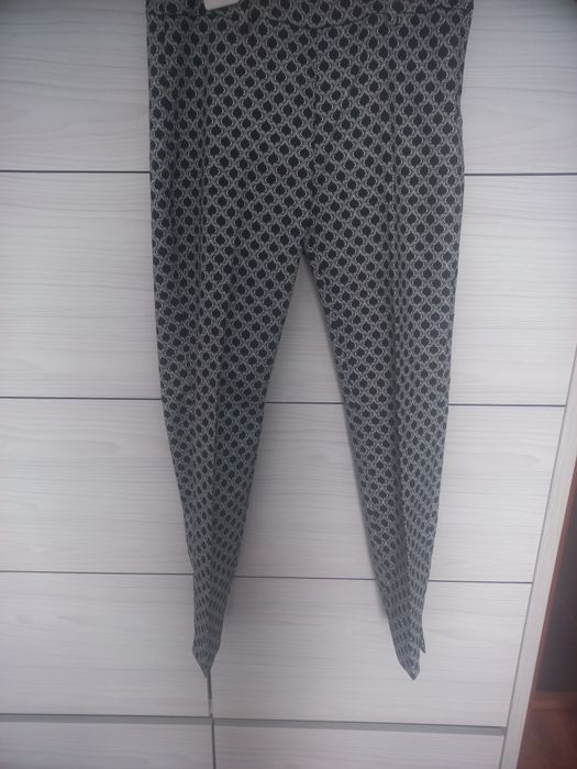 Vând pantalon dama  nou HM mărimea 36