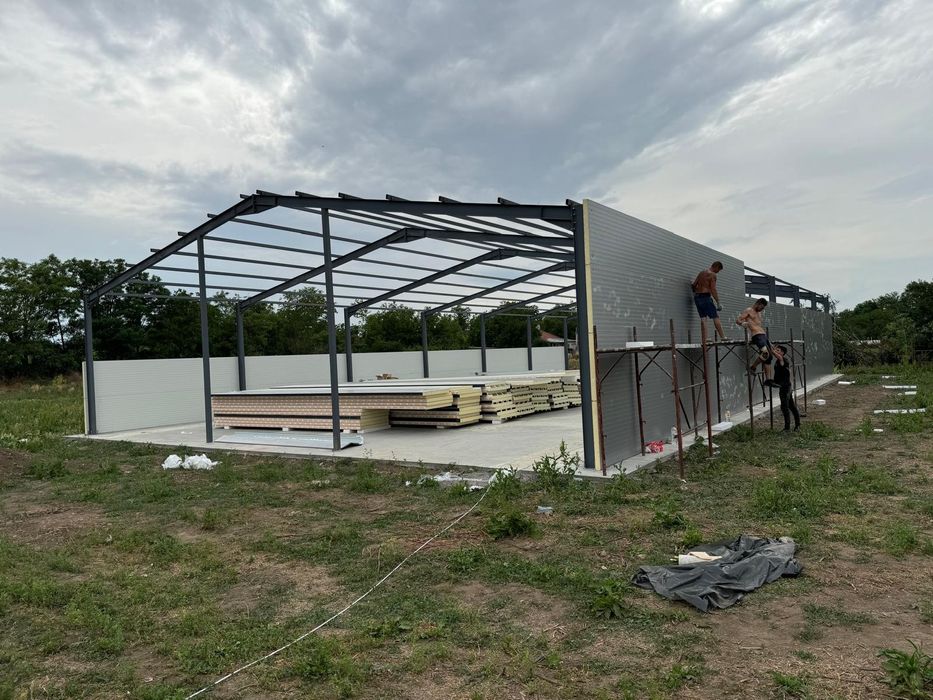 Vand hala structura metalica