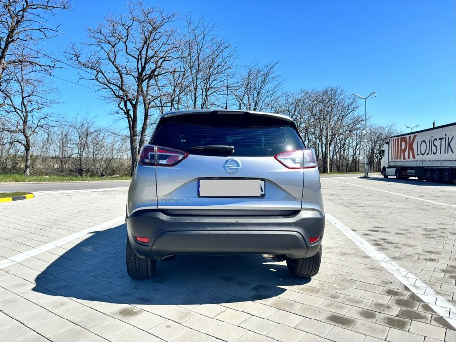 Opel Crossland X. 2020