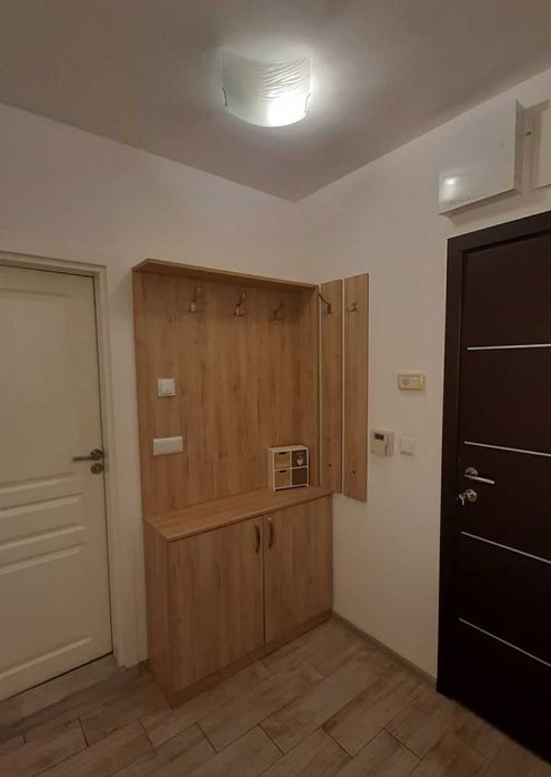 Под Наем 2-стаен с Паркомясто