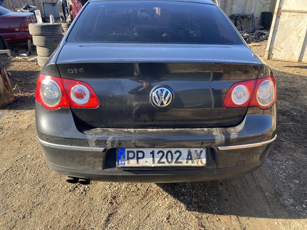 Fete usi volan stanga Vw Passat B6 neagra perdelute spate