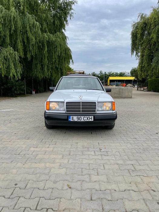 Mercedes Benz W124
