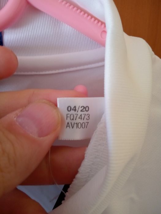 Tricou real Madrid mărimea XL și rucsac real Madrid noi