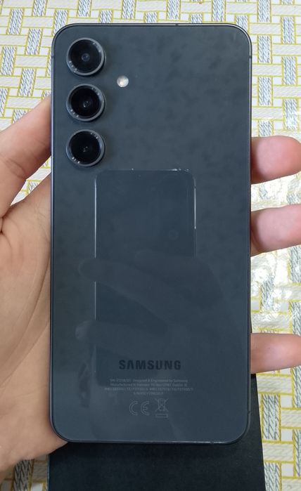 Samsung Galaxy S 24 FE