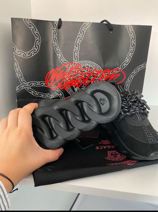 Versace Chain Reaction