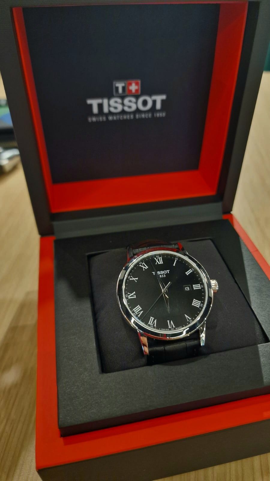 Ceas original Tissot 1853 NOU in cutie ideal pentru cadou