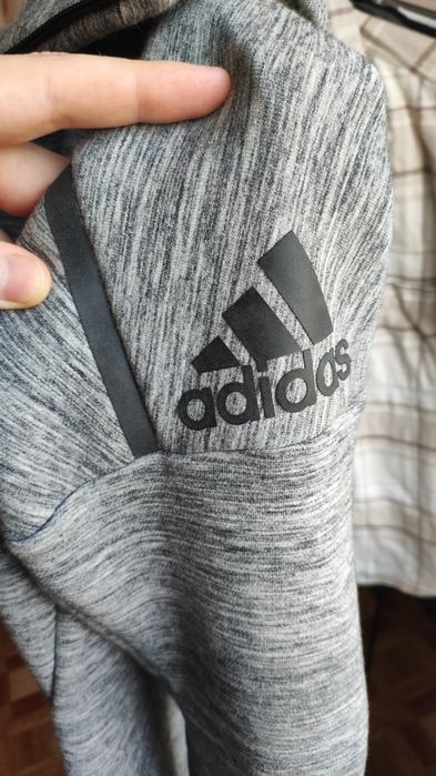 Спортивная кофта Adidas