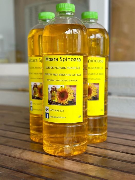 Vânzare Ulei de Floarea Soarelui Presat la Rece** 20 litri - 240 lei