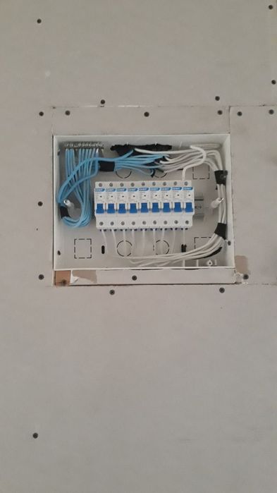 Elektrik xizmati/Электрик хизмати