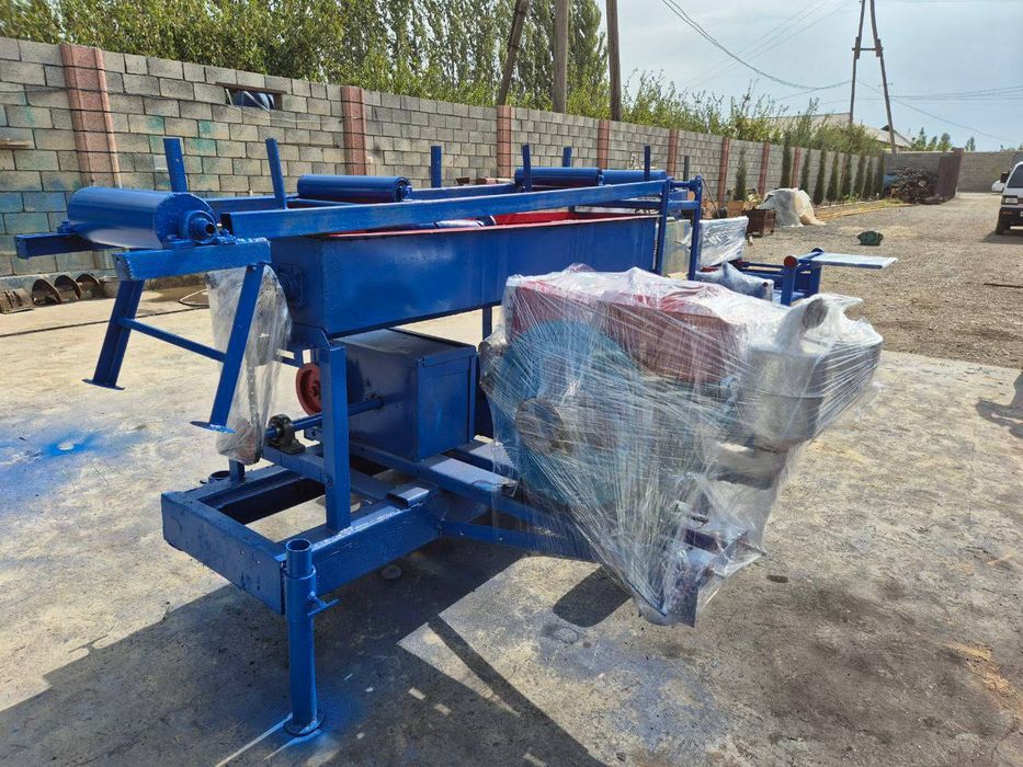 Gisht chiqaruvchi stanok yangi