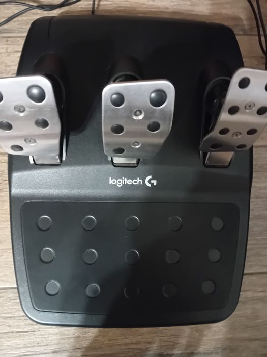 Vand volan g920 cu schimbator