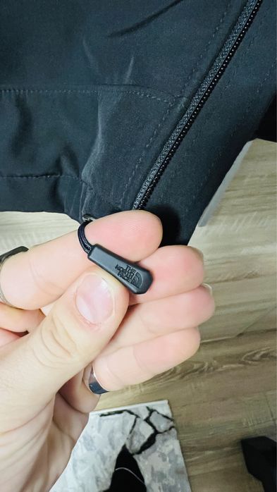 Jacheta The North Face ( nu Columbia, nu Jack Wolfskin )