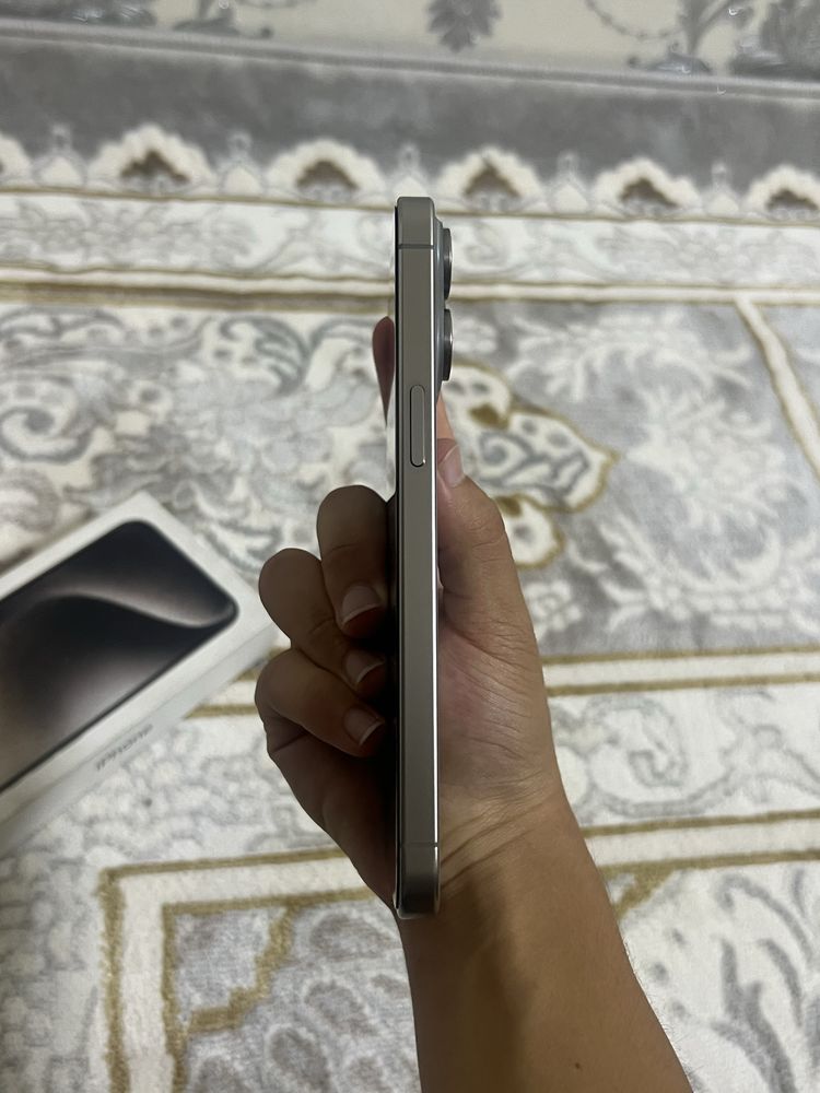 Iphone 15pro max 256gb idial