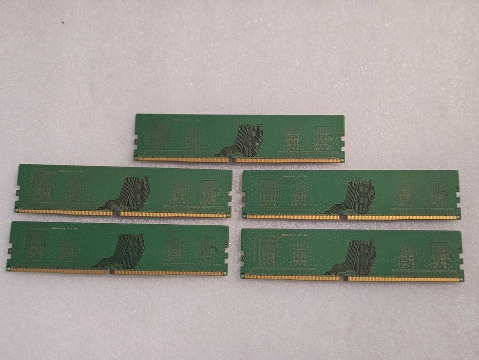 Memorie RAM desktop Samsung, DDR4, 4GB, 2400MHz, CL17, 1.2V