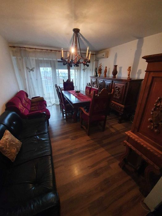 Inchiriez apartament 3 camere duplex (samantha) la polivalenta