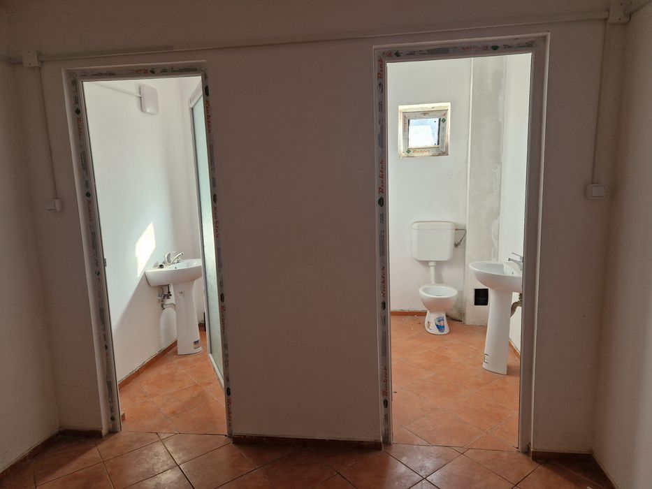 Spatiu comercial de vanzare