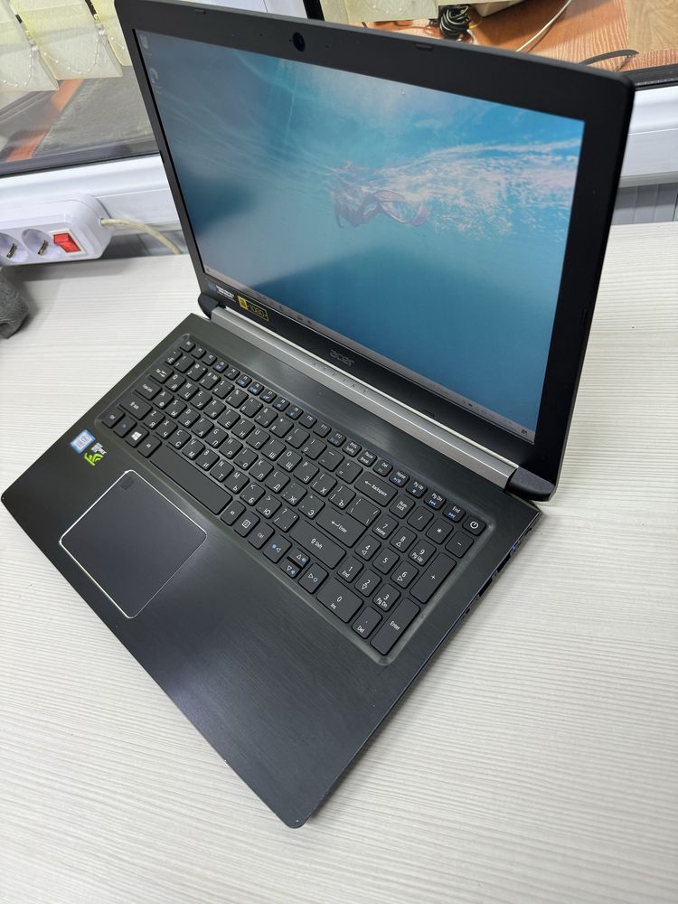 ACER Игровой Ноутбук Core i7-7th ОЗУ 16gb SSD 512gb GeForce GTX 4gb