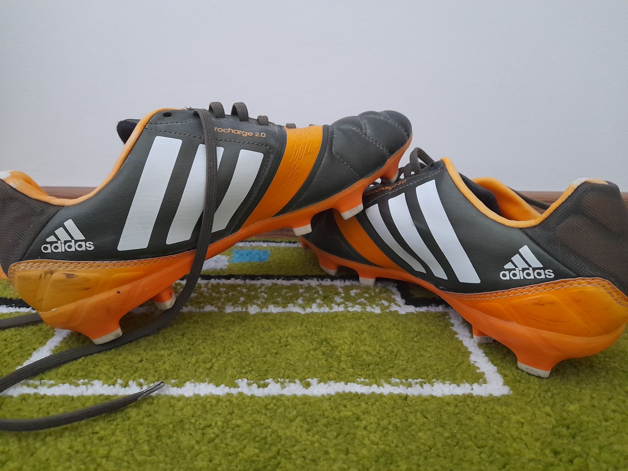 Ghete de fotbal adidasnitrocharge2.0 nr 39 1/3