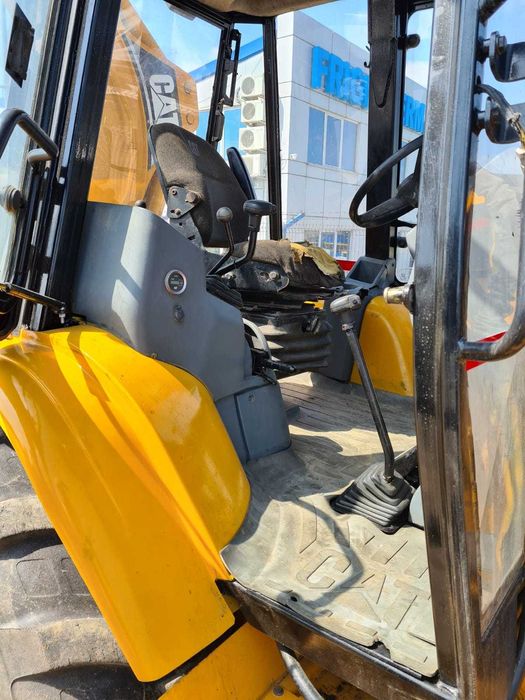 Buldoexcavator Cat 428 C