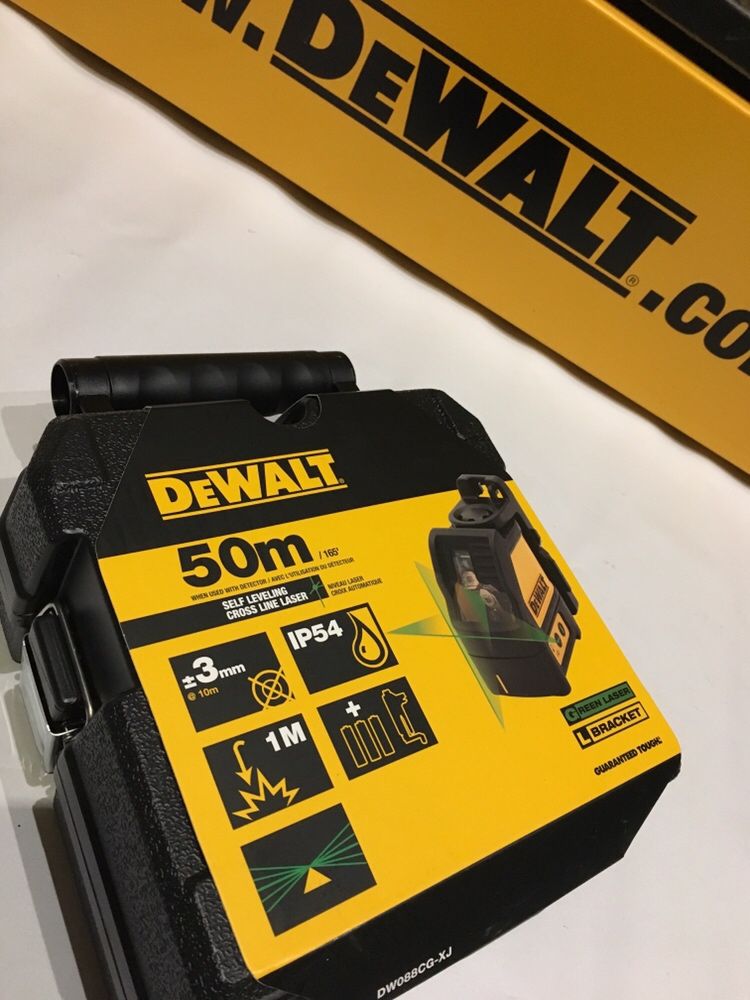 DeWALT DW088CG Лазерен Нивелир / Зелен Лъч