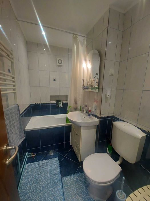 Inchiriez Apartament regim Hotelier