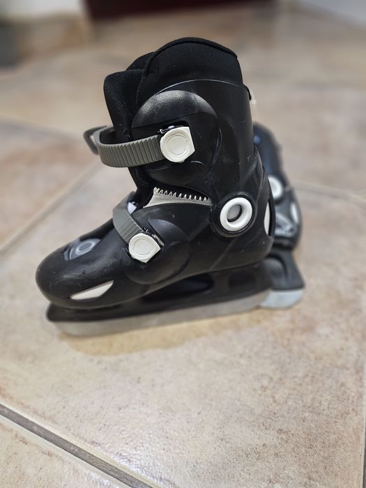 Patine Oxelo mărimea 30-32