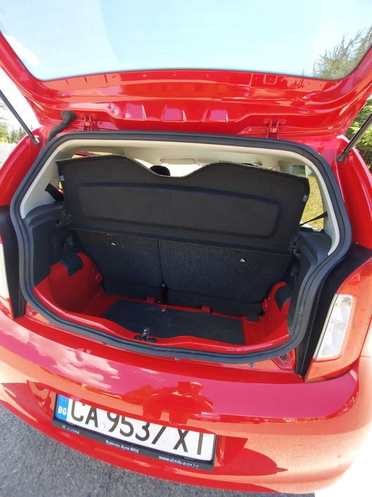 Продавам ШКОДА ситигоу 2014 АВТОМАТИК
