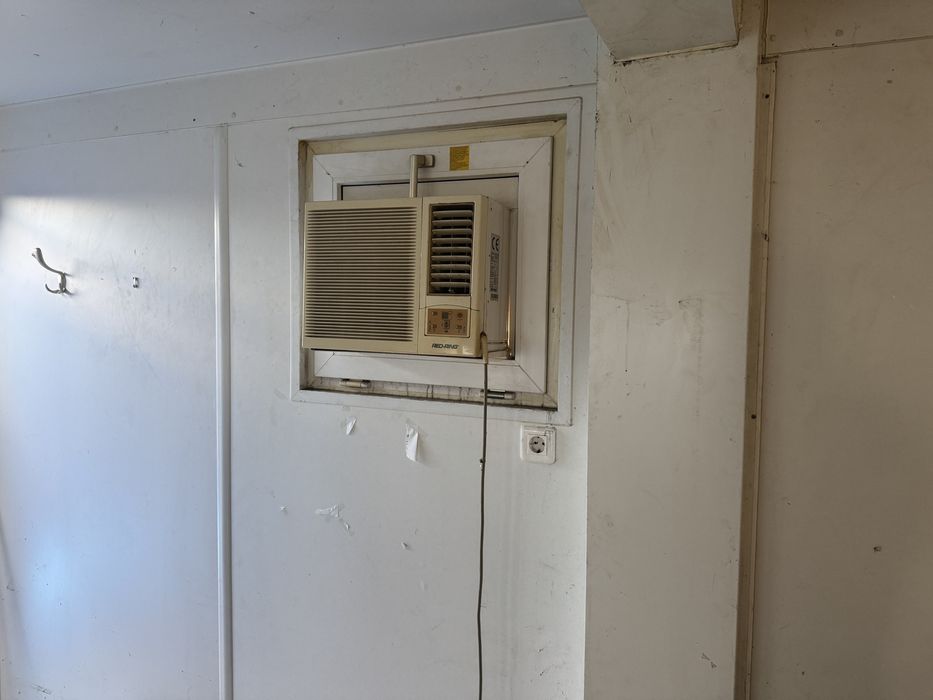 Контейнер за офис 4.8 × 6 метра