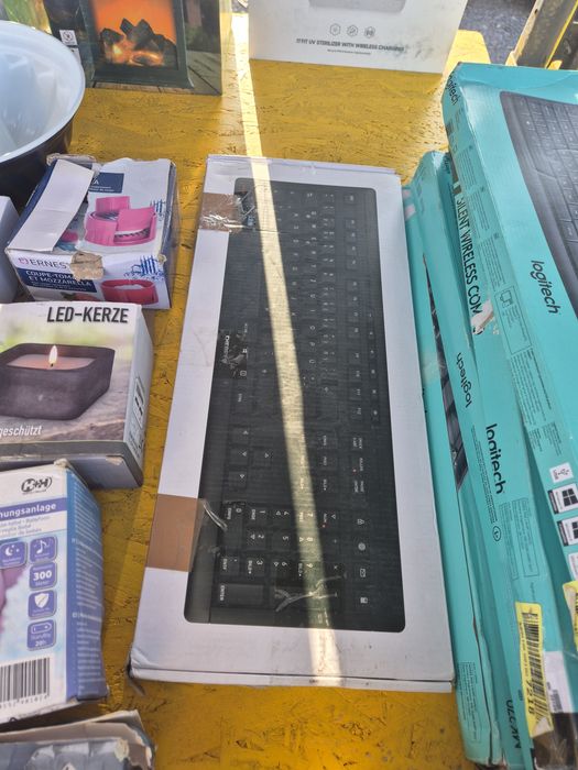 Tastaturi logitech wifi cu maus combo