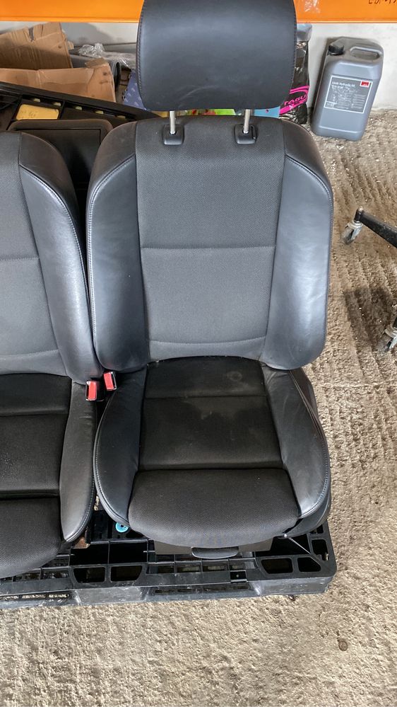Interior scaune sport bmw x3 e83 semi piele