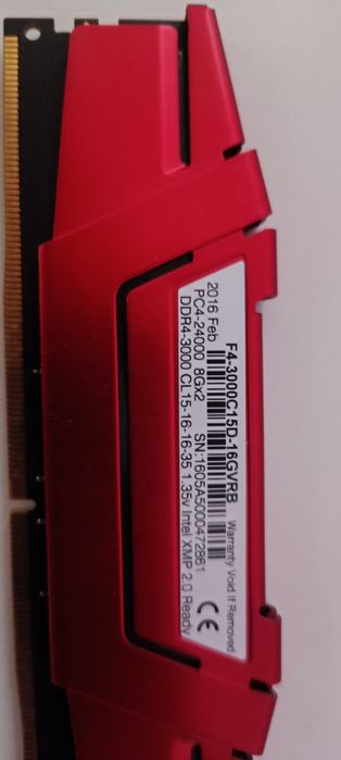 Рам памет 2х8 гб 3000 Mhz