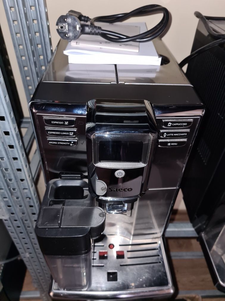 Espressor aparat cafea boabe Saeco Incanto New