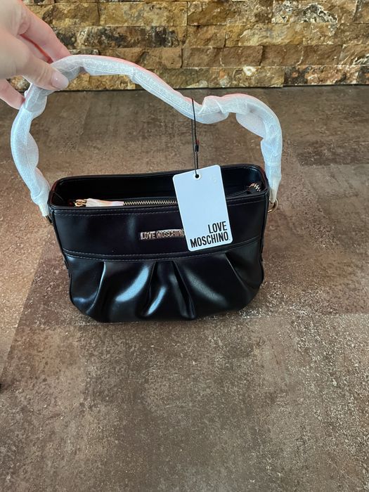 Love moschino чанта