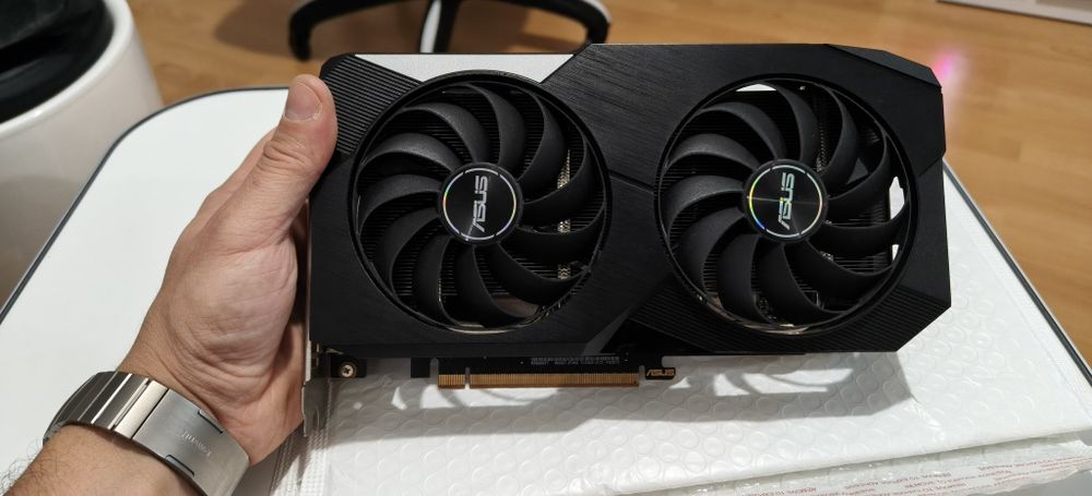 Asus RX6600XT Dual Radeon Oc Edition