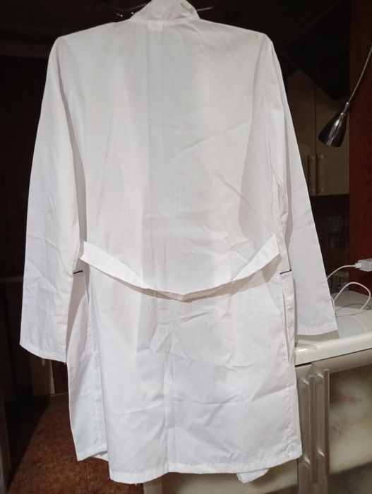 Новый медицинский мужской халат