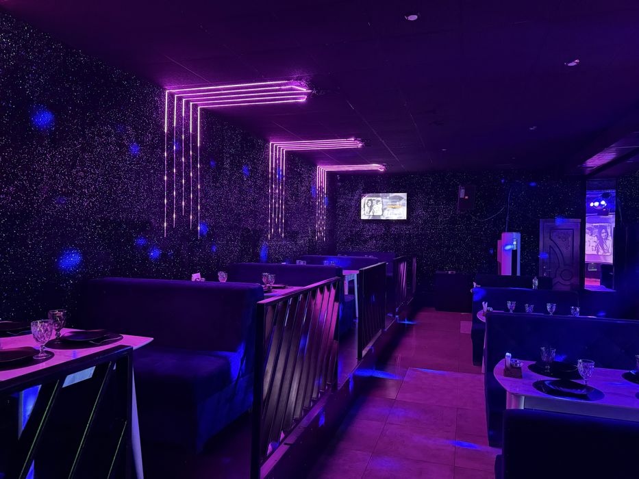 MAJOR Karaoke bar