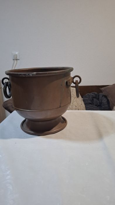 Меден съд за украса