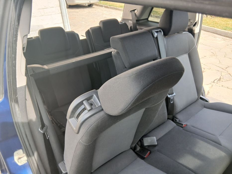 Vand Opel zafira 1,7 D .an 2009