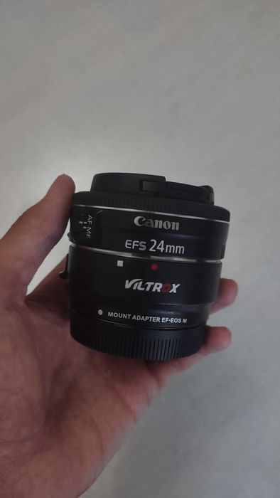 Объектив Canon EF-S 24mm f/2.8 STM + адаптер Viltrox EF-EOS M
