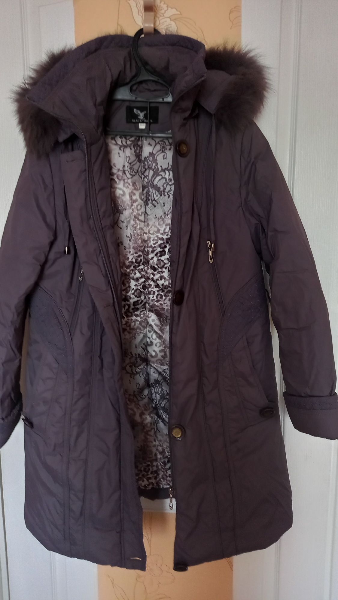 Женская зимняя куртка 50-52