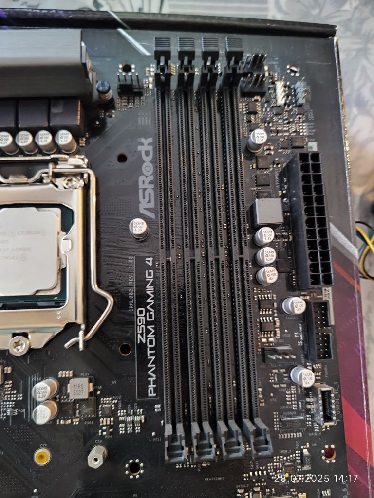 Комбо Asrock Z590 Phantom Gaming 4, Celeron G5905, RAM 4GB DDR4