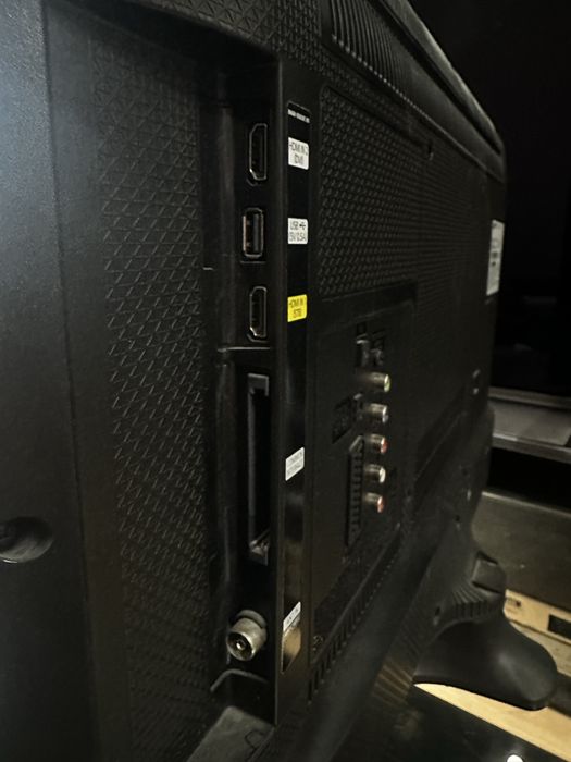 Телевизор Samsung UE32J5100AW