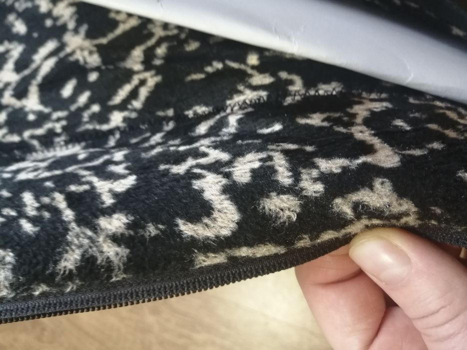 Ботуши от естествен лак и естествен велур