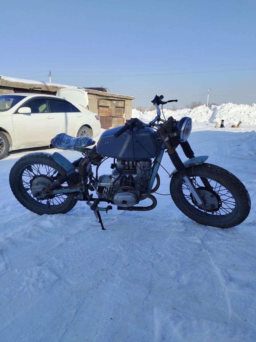 Продам мотоцикл Урал -Бмв