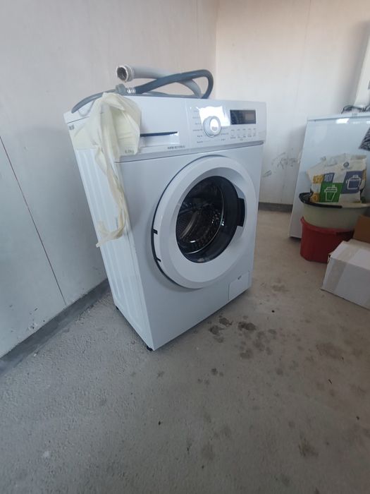 Пералня ARIELI AWM-60109UU