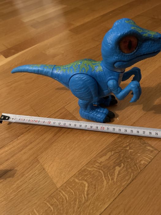 Jucarie interactiva Dinos Unleashed, Raptor Jr