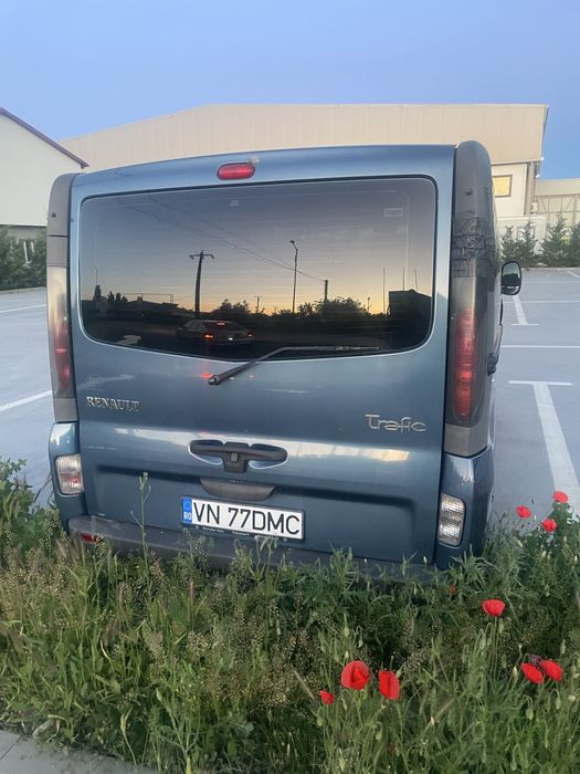 Vand renaut trafic 8+1