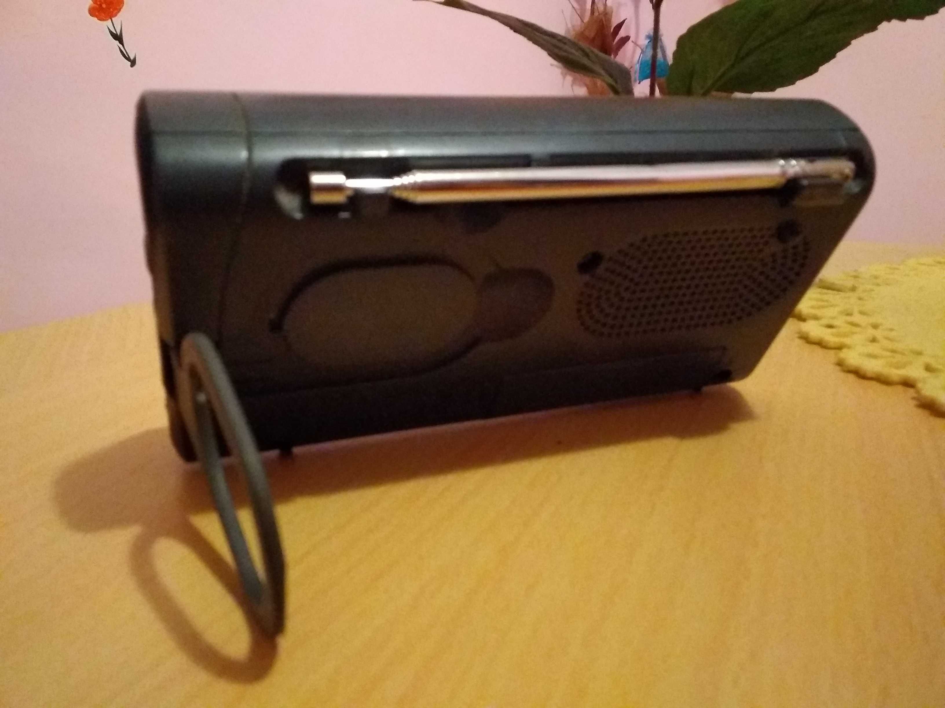 Radio Sony ICF 303