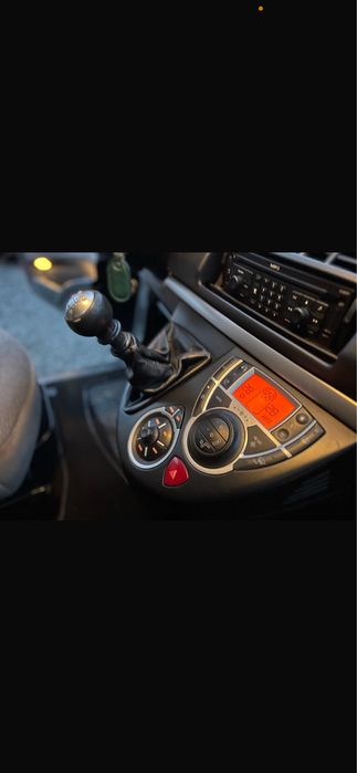 Peugeot 2007 2 HDI 7 locuri stare buna de functionare