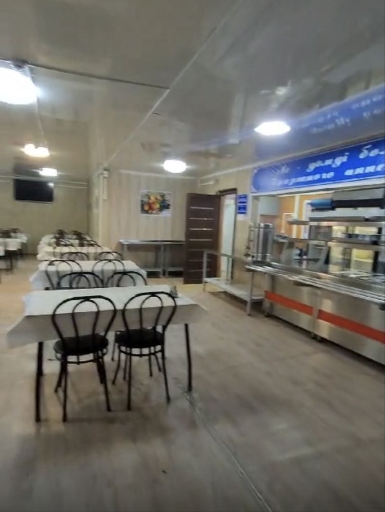 Продам столовую с хорошей проходимостью.